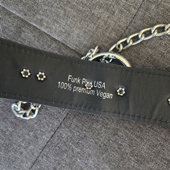 Funk Plus Patent Leather Bondage Belt - Picture 3 of 6